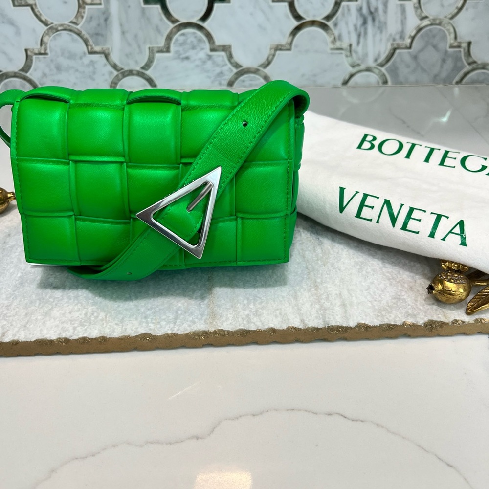 Authentic Bottega Veneta Small Padded Cassette Bag!! - Picture 3 of 14
